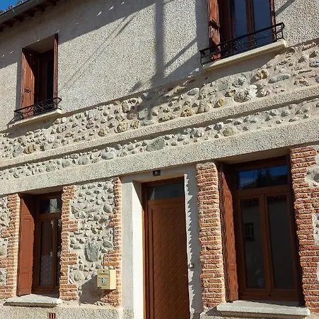 Lina Casa de Férias Villemolaque